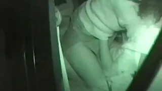 Loira e morena lambem um vídeo pornô das brasileirinhas grátis ao outro.