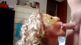 Fitonashka de Moscou fode na bunda quero assistir filme pornô com as brasileirinhas com um treinador.