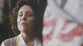 Loira lutadora é fodida por um colega de trabalho em uma festa corporativa de Natal. filmes porno brasileirinhas gratis
