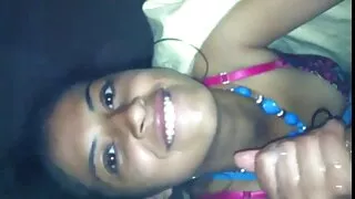 Belezas fodem sexo gratis as brasileirinhas com dois homens que moram ao lado.