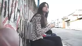 Ele tem uma mulher romena em um filme pornô com as brasileirinhas 2018 microônibus.
