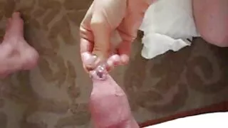 Ela inclina seu amante vídeo pornô de brasileirinhas a fazer sexo em um ponto.