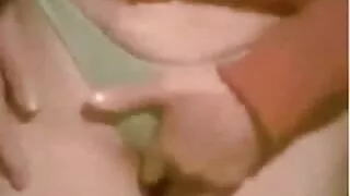 Loura magricela brincalhona. Lavei - me e fodi no chuveiro. porno gratis as brasileirinhas