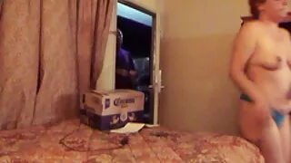 Lésbicas gostam de sexo uns com os outros. ver vídeo pornô das brasileirinhas