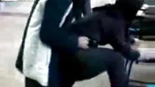 Os turistas organizaram uma quero assistir filme de pornô as brasileirinhas noite de devassidão no albergue.