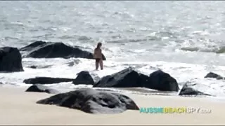 Ele olhou para a vizinha filme pornô as brasileirinhas novinhas e fodeu-a.