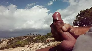 Lésbicas Loiras. videos porno brasileirinhas gratis Ele bateu no rabo da namorada com um pau.