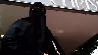 Gemendo de pau na bunda com um cara e um video de sexo brasileirinhas amigo.