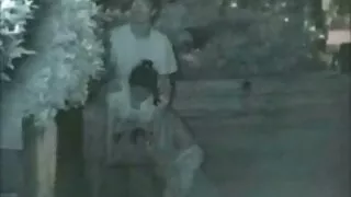 O tcheco lambeu os pés e martelou vídeo pornô grátis brasileirinha a garota na bunda pela nitidez das sensações.