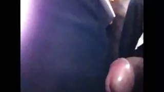 Ela vídeo brasileirinha pornô se despe e se massageia.