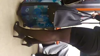 Fodido depois de saltar nu. assistir vídeo pornô das brasileirinhas