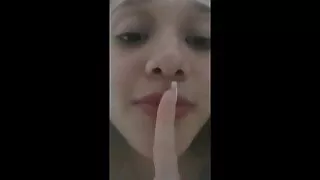 Ali succhia as brasileirinhas vídeo pornô grátis lyn succhia